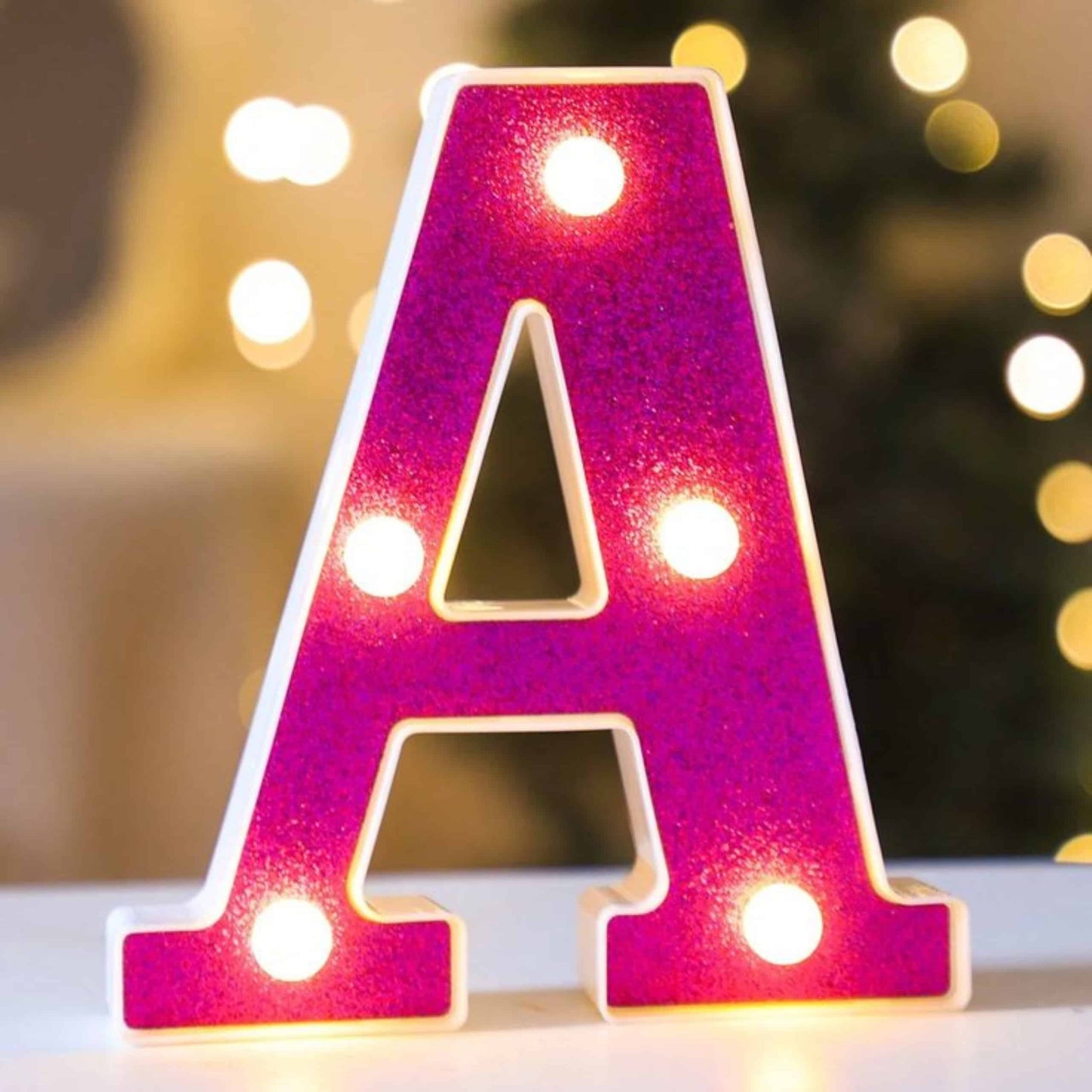 GlimmerGlow™ – Letras LED Decorativas con Purpurina Rosa y Luz Cálida