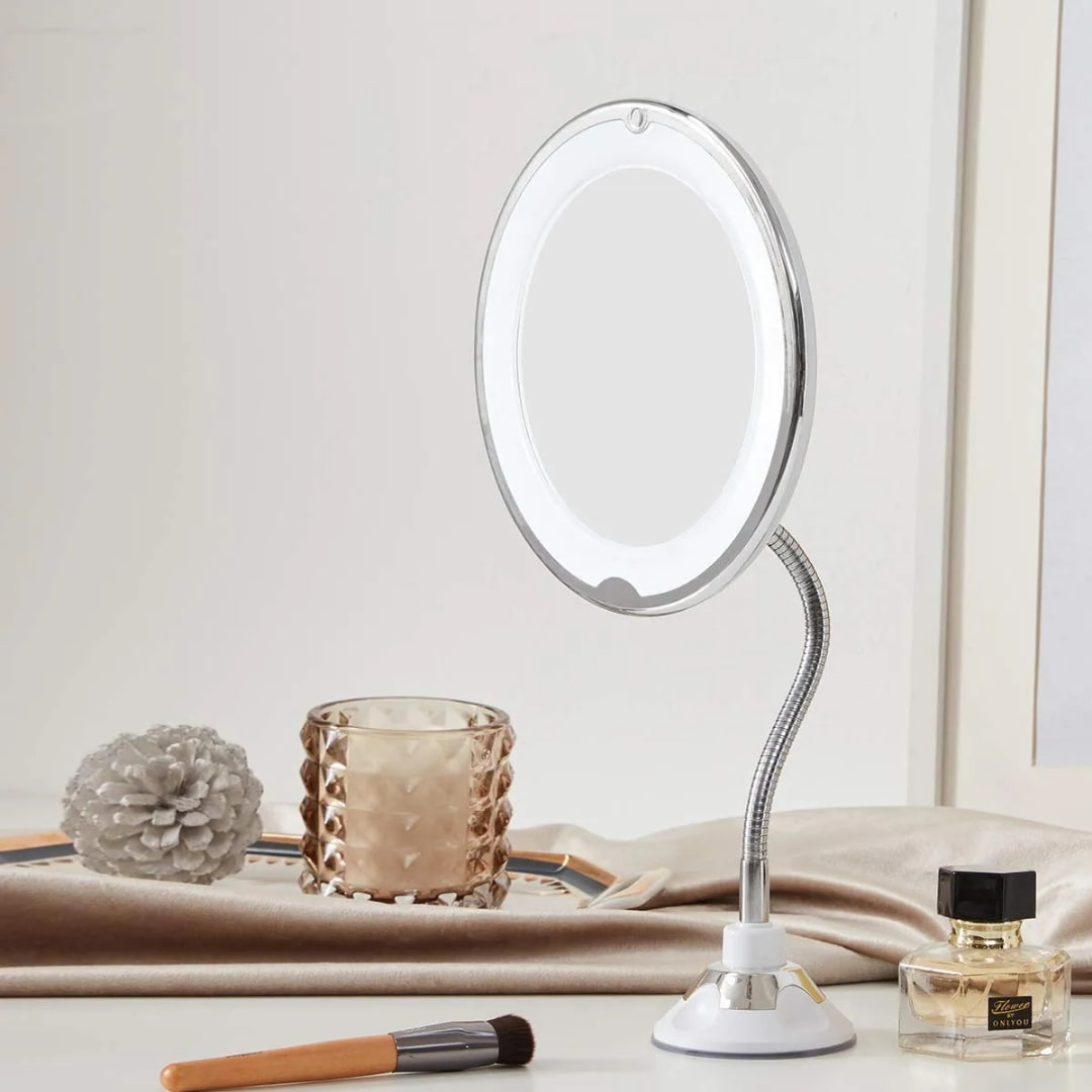 Vista lateral del espejo LED con brazo flexible y luz blanca encendida