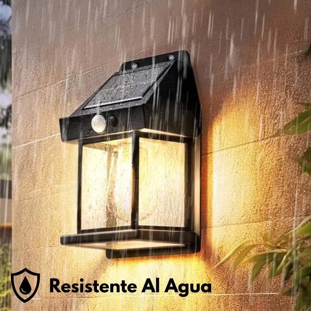Lámpara solar pared en fachada moderna con luz blanca fría