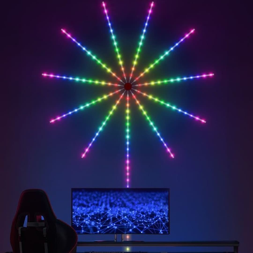 Tira LED con efecto fireworks instalándose con adhesivo trasero 3 M