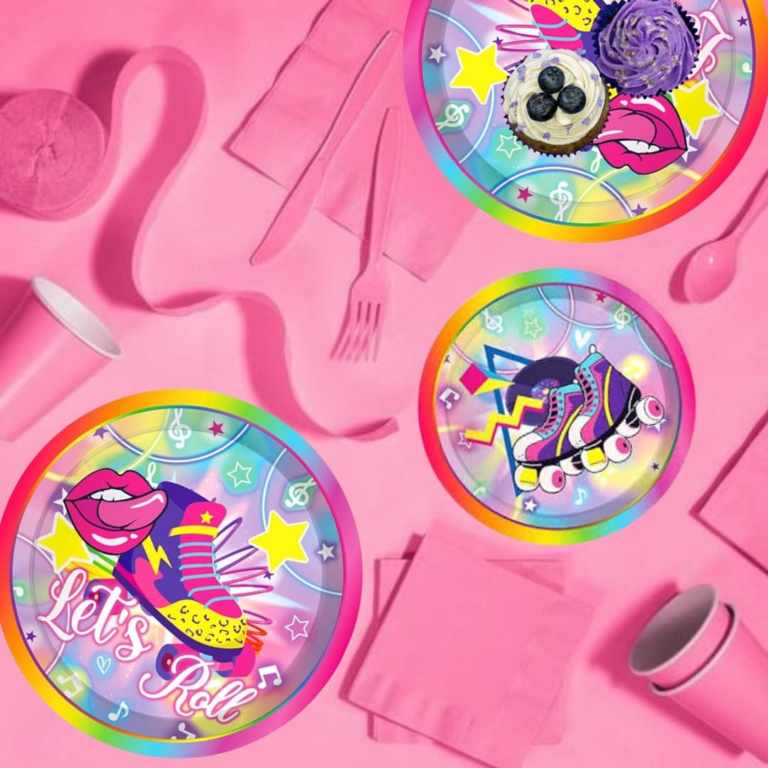 Platos desechables 'Let's Roll' perfectos para decorar mesas en fiestas retro