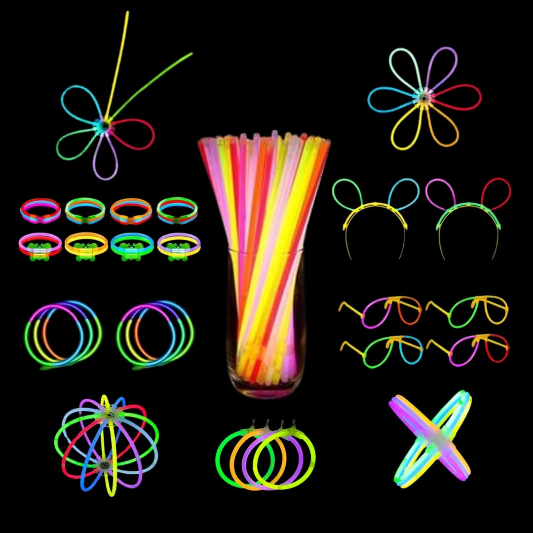Niños con gafas luminosas creadas con Lumina Pro, diversión para cumpleaños y celebraciones familiares.