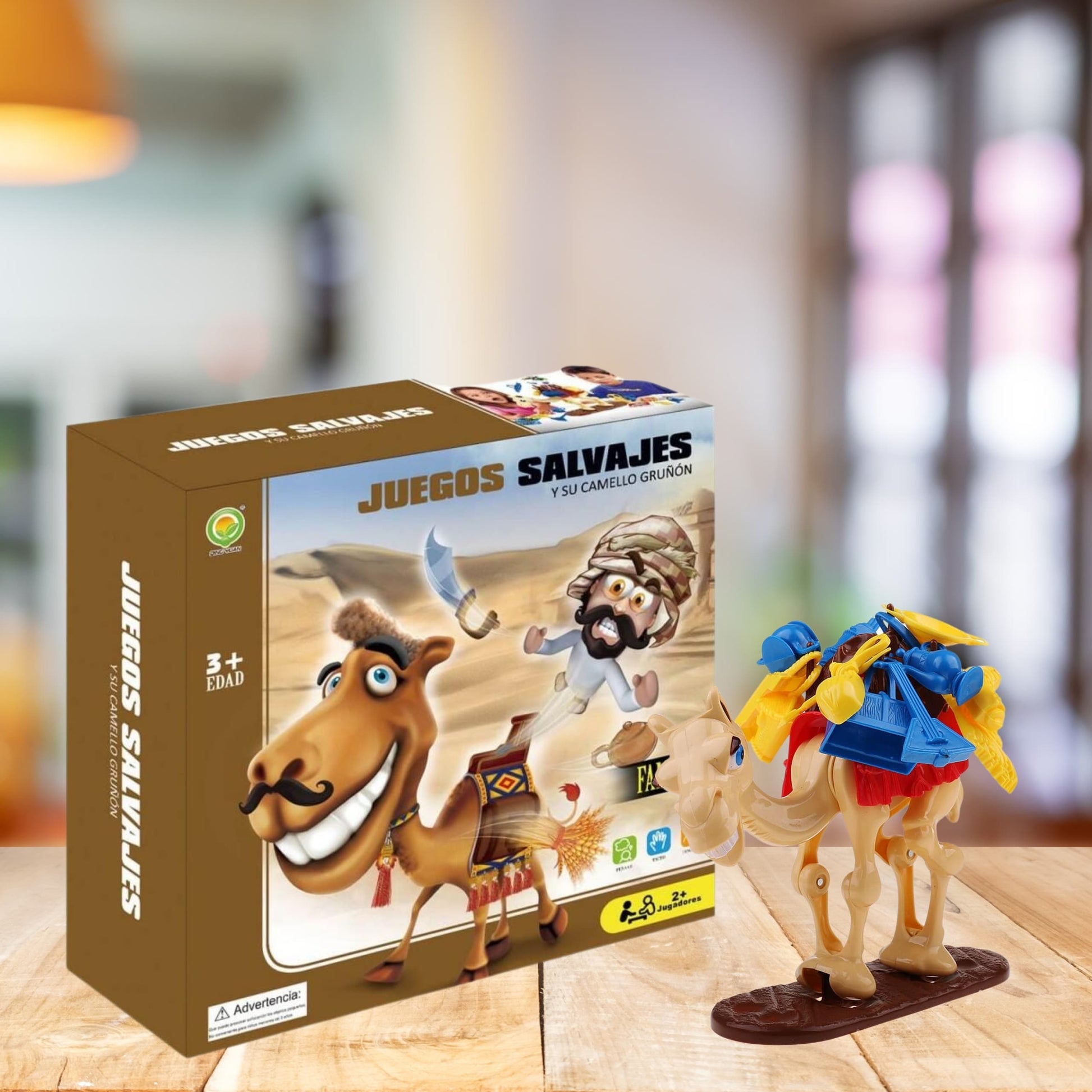 Empaque del juego Camellos Salvajes con camello, accesorios y cartas