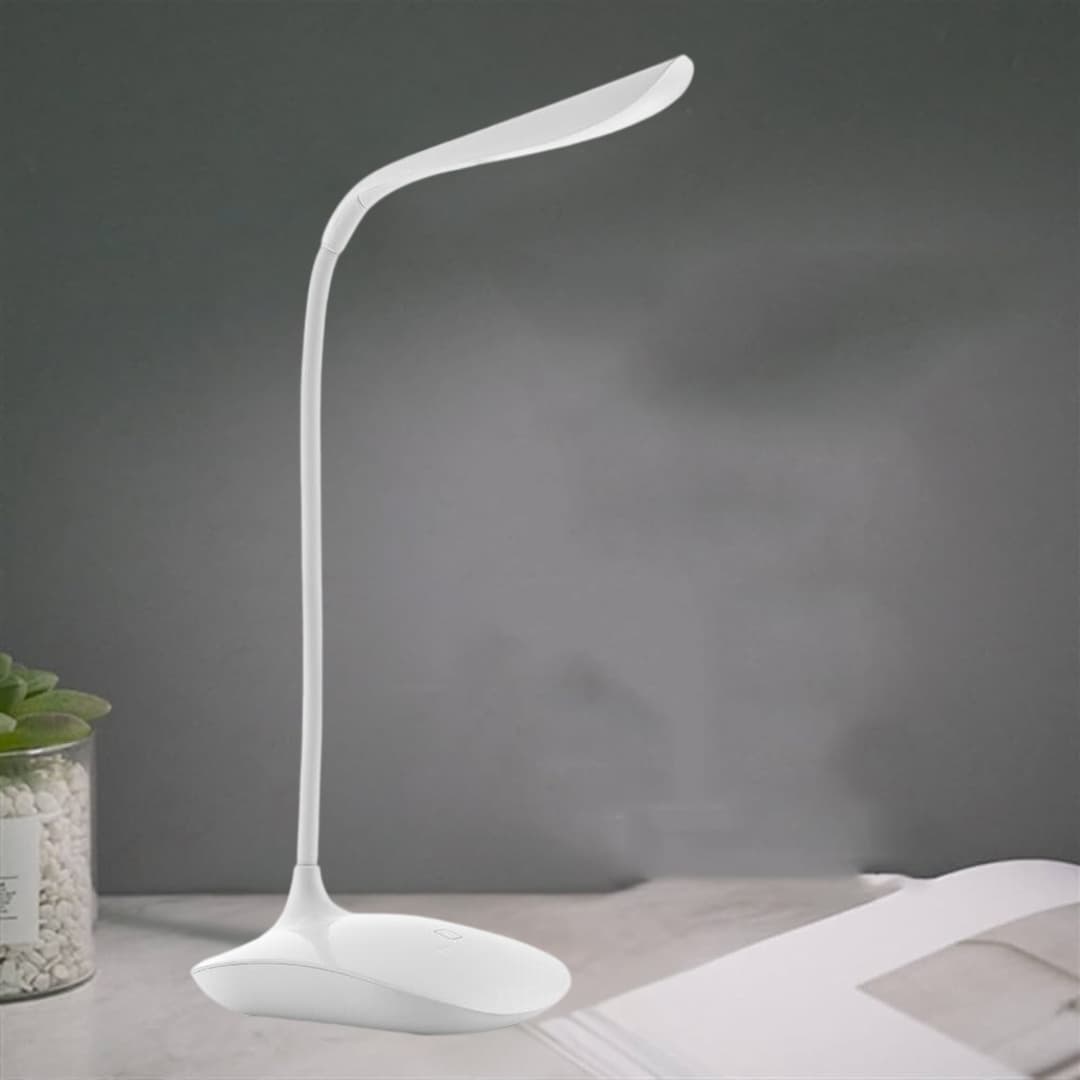 Vista superior de la lámpara LED mostrando los 14 LEDs de luz blanca de 100 lúmenes