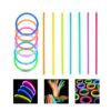 GlowMaster Pro – Pack de 500 pulseras luminosas para fiestas y eventos Pack GlowMaster Pro con 500 pulseras luminosas multicolor y conectores, presentado en caja sobre fondo blanco