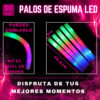 Uso y medidas de los Palos de Espuma LED Soft Stick 30 Palos de espuma LED Soft Stick 30 en uso mostrando longitud, grosor y efectos luminosos en distintos colores